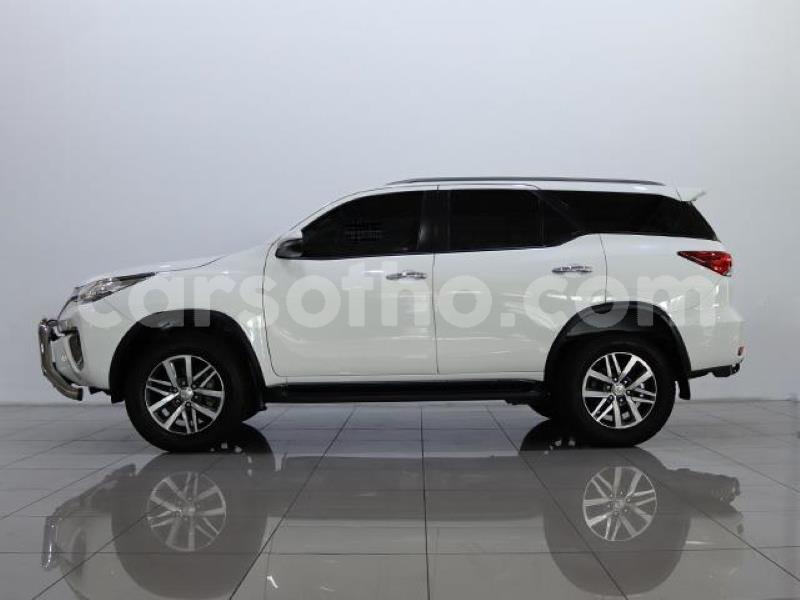 Big with watermark toyota fortuner maseru maseru 28874