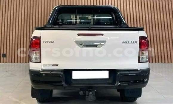 اشتري مستعمل Toyota Hilux White سيارة في Maseru في Maseru اشتري مستعمل Toyota Hilux White سيارة في Maseru في Maseru