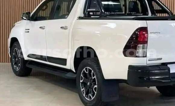 اشتري مستعمل Toyota Hilux White سيارة في Maseru في Maseru اشتري مستعمل Toyota Hilux White سيارة في Maseru في Maseru