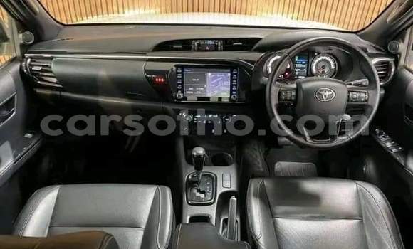 اشتري مستعمل Toyota Hilux White سيارة في Maseru في Maseru اشتري مستعمل Toyota Hilux White سيارة في Maseru في Maseru