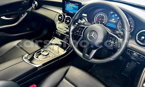 Acheter Occasion Voiture Mercedes-Benz C–Class Blanc à Maseru, Maseru Acheter Occasion Voiture Mercedes-Benz C–Class Blanc à Maseru, Maseru