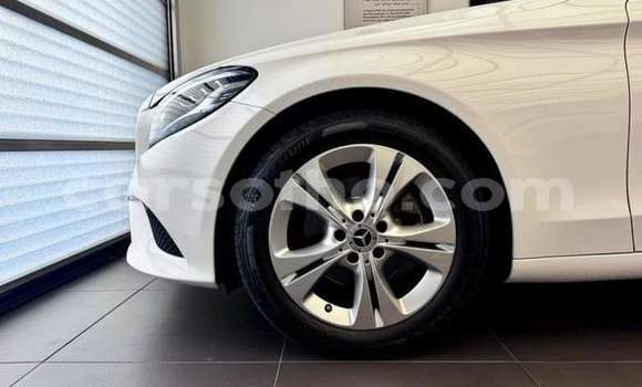 Acheter Occasion Voiture Mercedes-Benz C–Class Blanc à Maseru, Maseru Acheter Occasion Voiture Mercedes-Benz C–Class Blanc à Maseru, Maseru