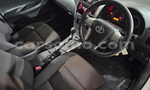 Acheter Occasion Voiture Toyota Corolla Blanc à Maseru, Maseru Acheter Occasion Voiture Toyota Corolla Blanc à Maseru, Maseru