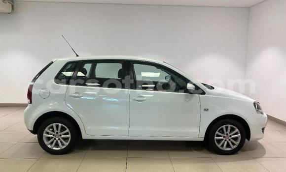 اشتري مستعمل Volkswagen Polo White سيارة في Maseru في Maseru اشتري مستعمل Volkswagen Polo White سيارة في Maseru في Maseru