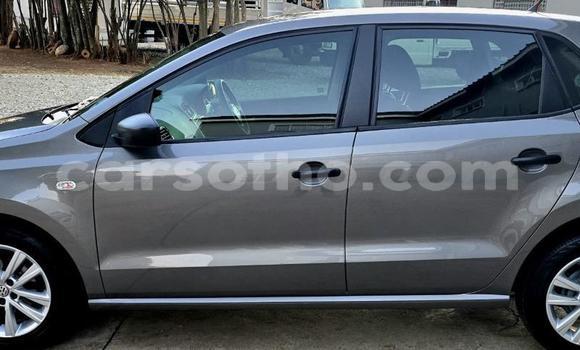 Acheter Occasion Voiture Volkswagen Polo Gris à Maseru, Maseru Acheter Occasion Voiture Volkswagen Polo Gris à Maseru, Maseru