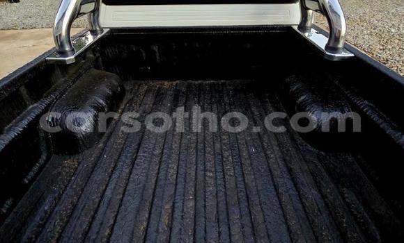 Acheter Occasion Voiture Toyota Hilux Blanc à Maseru, Maseru Acheter Occasion Voiture Toyota Hilux Blanc à Maseru, Maseru