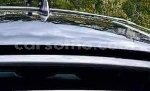 Sayi Na hannu Hyundai i20 Red Mota in Maseru a Maseru Sayi Na hannu Hyundai i20 Red Mota in Maseru a Maseru