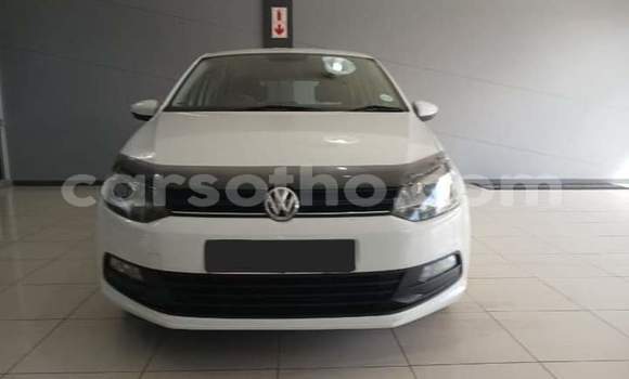 اشتري مستعمل Volkswagen Polo White سيارة في Maseru في Maseru اشتري مستعمل Volkswagen Polo White سيارة في Maseru في Maseru
