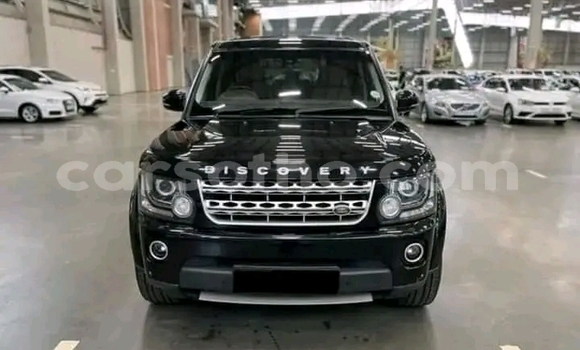 Buy Used Land Rover Discovery Black Car in Maseru in Maseru