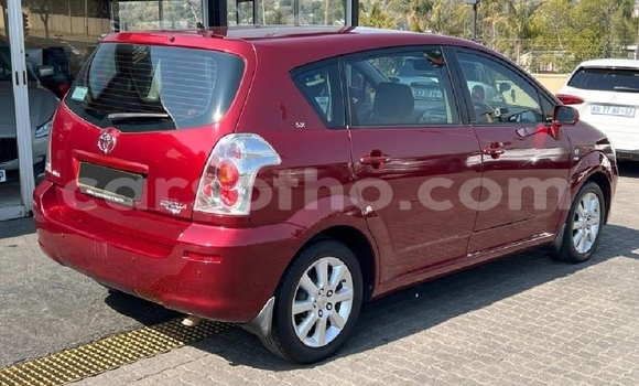 اشتري مستعمل Toyota Corolla Verso Red سيارة في Maseru في Maseru اشتري مستعمل Toyota Corolla Verso Red سيارة في Maseru في Maseru