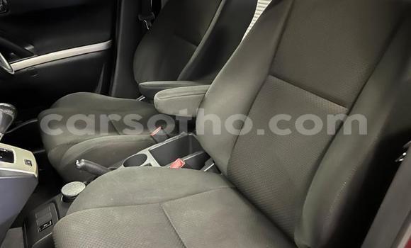 اشتري مستعمل Toyota Corolla Verso Red سيارة في Maseru في Maseru اشتري مستعمل Toyota Corolla Verso Red سيارة في Maseru في Maseru