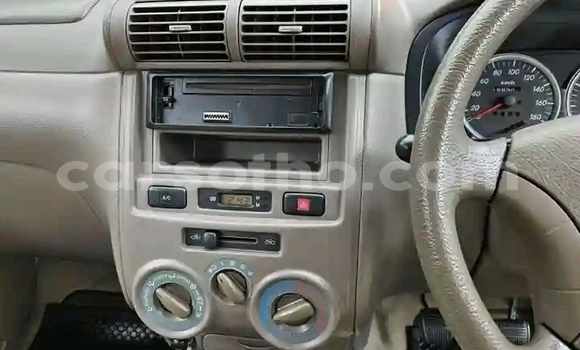 Sayi Na hannu Toyota Avanza Silver Mota in Maseru a Maseru Sayi Na hannu Toyota Avanza Silver Mota in Maseru a Maseru