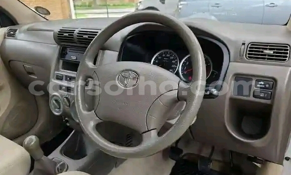 Sayi Na hannu Toyota Avanza Silver Mota in Maseru a Maseru Sayi Na hannu Toyota Avanza Silver Mota in Maseru a Maseru