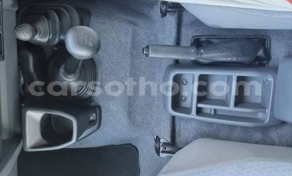 Buy Used Toyota Land Cruiser White Car in Maseru in Maseru Buy Used Toyota Land Cruiser White Car in Maseru in Maseru