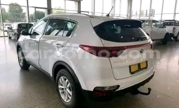 Buy Used Kia Sportage White Car in Maseru in Maseru Buy Used Kia Sportage White Car in Maseru in Maseru