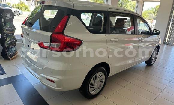 اشتري مستعمل Suzuki Ertiga Silver سيارة في Maseru في Maseru اشتري مستعمل Suzuki Ertiga Silver سيارة في Maseru في Maseru