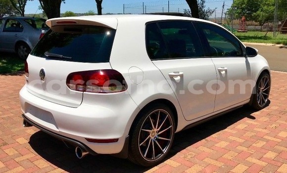 اشتري مستعمل Volkswagen Golf GTI White سيارة في Maseru في Maseru اشتري مستعمل Volkswagen Golf GTI White سيارة في Maseru في Maseru