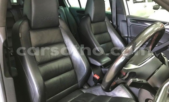 اشتري مستعمل Volkswagen Golf GTI White سيارة في Maseru في Maseru اشتري مستعمل Volkswagen Golf GTI White سيارة في Maseru في Maseru
