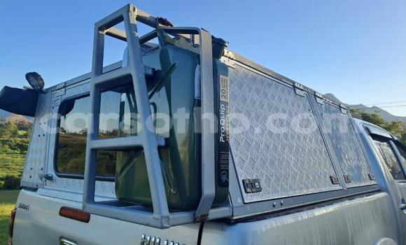 Sayi Na hannu Toyota Hilux Silver Mota in Maputsoe a Leribe Sayi Na hannu Toyota Hilux Silver Mota in Maputsoe a Leribe