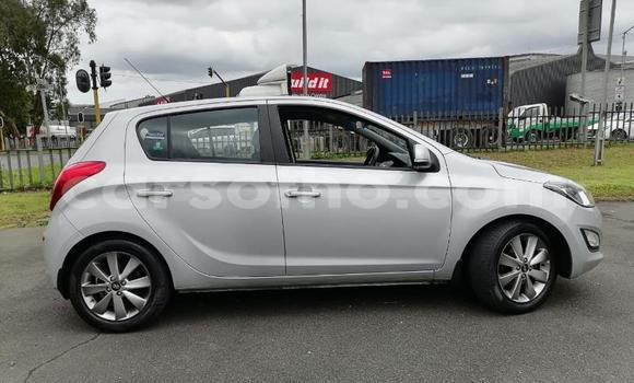 Sayi Na hannu Hyundai i20 Silver Mota in Maputsoe a Leribe Sayi Na hannu Hyundai i20 Silver Mota in Maputsoe a Leribe