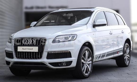 Sayi Na hannu Audi Q7 White Mota in Maputsoe a Leribe Sayi Na hannu Audi Q7 White Mota in Maputsoe a Leribe