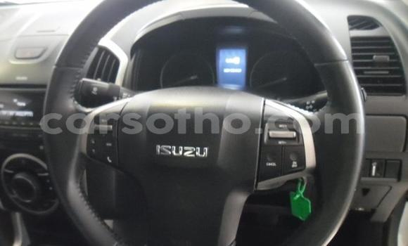 Acheter Occasion Voiture Isuzu KB Blanc à Maseru, Maseru Acheter Occasion Voiture Isuzu KB Blanc à Maseru, Maseru