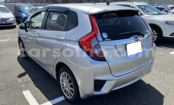 Sayi Na hannu Honda FIT Silver Mota in Maputsoe a Leribe Sayi Na hannu Honda FIT Silver Mota in Maputsoe a Leribe