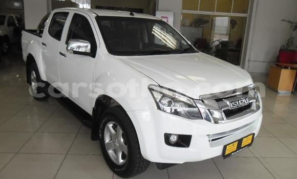 Acheter Occasion Voiture Isuzu KB Blanc à Maseru, Maseru Acheter Occasion Voiture Isuzu KB Blanc à Maseru, Maseru