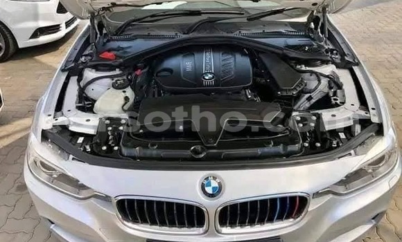 Sayi Na hannu BMW 3–Series Silver Mota in Maseru a Maseru Sayi Na hannu BMW 3–Series Silver Mota in Maseru a Maseru