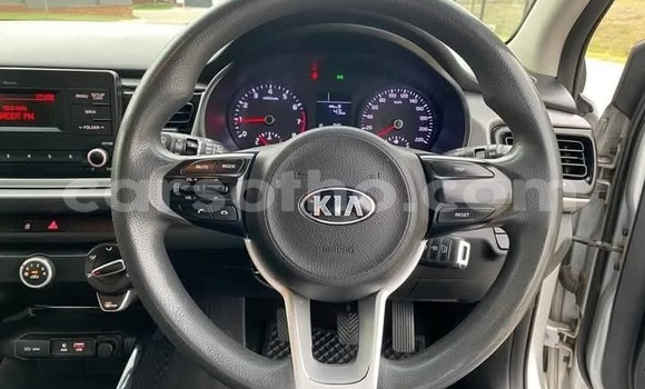 اشتري مستعمل Kia Rio Silver سيارة في Maseru في Maseru اشتري مستعمل Kia Rio Silver سيارة في Maseru في Maseru