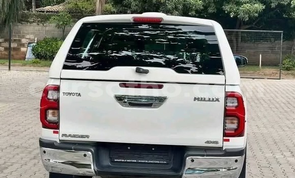 اشتري مستعمل Toyota Hilux White سيارة في Maseru في Maseru اشتري مستعمل Toyota Hilux White سيارة في Maseru في Maseru