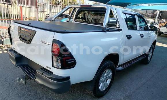Acheter Occasion Voiture Toyota Hilux Blanc à Maseru, Maseru Acheter Occasion Voiture Toyota Hilux Blanc à Maseru, Maseru