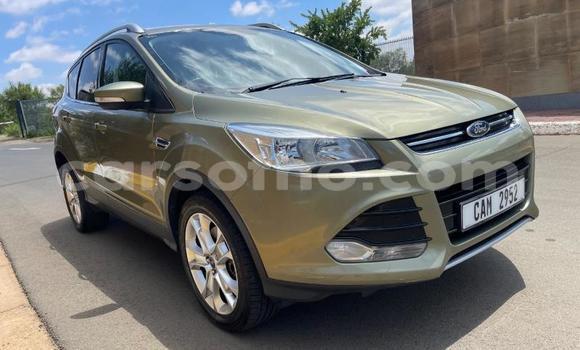 Sayi Na hannu Ford Kuga Green Mota in Maseru a Maseru Sayi Na hannu Ford Kuga Green Mota in Maseru a Maseru