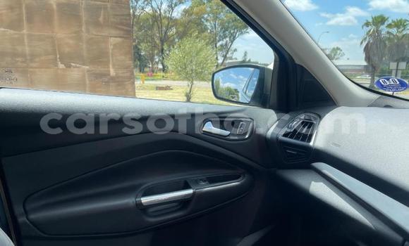 Sayi Na hannu Ford Kuga Green Mota in Maseru a Maseru Sayi Na hannu Ford Kuga Green Mota in Maseru a Maseru