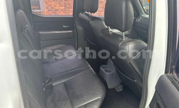 Sayi Na hannu Mazda BT-50 White Mota in Maseru a Maseru Sayi Na hannu Mazda BT-50 White Mota in Maseru a Maseru