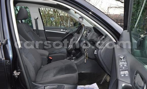 Acheter Occasion Voiture Volkswagen Tiguan Noir à Butha–Buthe, Thaba-Tseka Acheter Occasion Voiture Volkswagen Tiguan Noir à Butha–Buthe, Thaba-Tseka