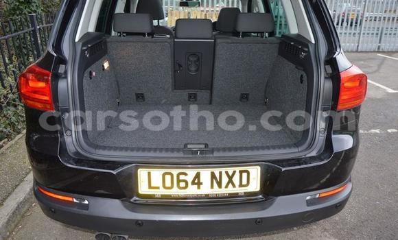Acheter Occasion Voiture Volkswagen Tiguan Noir à Butha–Buthe, Thaba-Tseka Acheter Occasion Voiture Volkswagen Tiguan Noir à Butha–Buthe, Thaba-Tseka