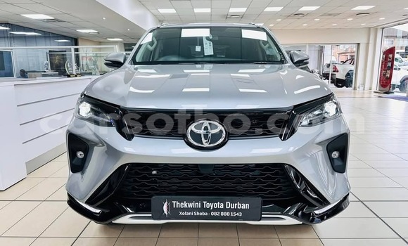 Buy Used Toyota Fortuner Silver Car in Maseru in Maseru Buy Used Toyota Fortuner Silver Car in Maseru in Maseru
