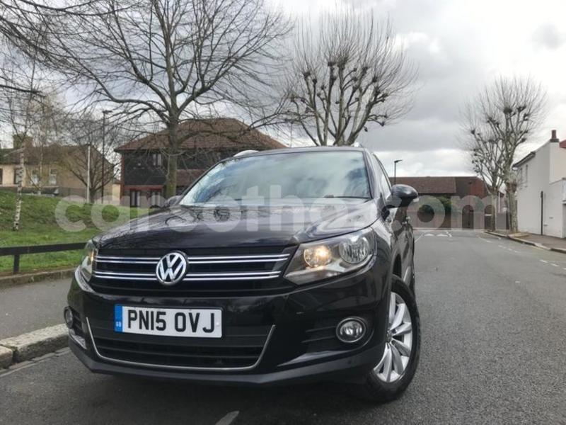 Big with watermark 2015 volkswagen tiguan