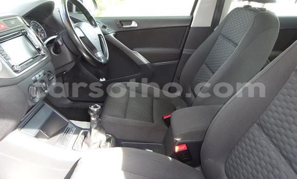 Sayi Na hannu Volkswagen Tiguan Black Mota in Mafeteng a Mafeteng Sayi Na hannu Volkswagen Tiguan Black Mota in Mafeteng a Mafeteng