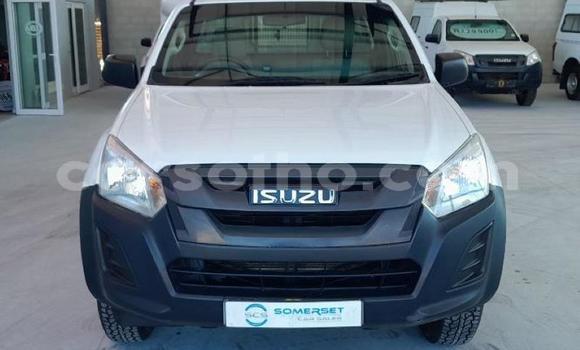 اشتري مستعمل Isuzu KB White سيارة في Maseru في Maseru اشتري مستعمل Isuzu KB White سيارة في Maseru في Maseru