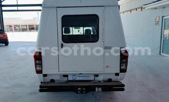 اشتري مستعمل Isuzu KB White سيارة في Maseru في Maseru اشتري مستعمل Isuzu KB White سيارة في Maseru في Maseru