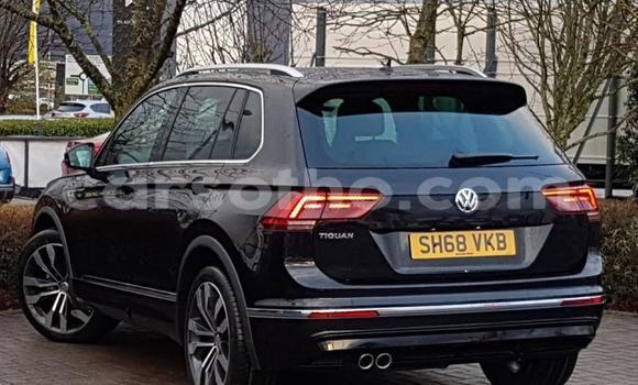 Acheter Occasion Voiture Volkswagen Tiguan Noir à Maputsoa, Leribe Acheter Occasion Voiture Volkswagen Tiguan Noir à Maputsoa, Leribe