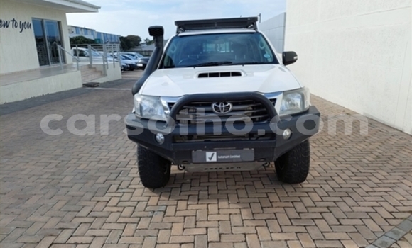 Acheter Occasion Voiture Toyota Hilux Blanc à Maseru, Maseru Acheter Occasion Voiture Toyota Hilux Blanc à Maseru, Maseru