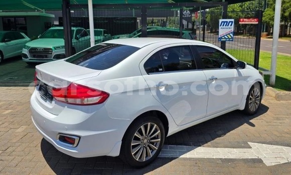 Acheter Occasion Voiture Suzuki Ciaz Blanc à Maseru, Maseru Acheter Occasion Voiture Suzuki Ciaz Blanc à Maseru, Maseru