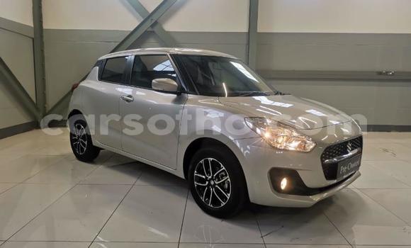 Sayi Na hannu Suzuki Swift White Mota in Maseru a Maseru Sayi Na hannu Suzuki Swift White Mota in Maseru a Maseru