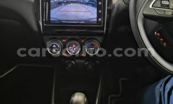 Sayi Na hannu Suzuki Swift White Mota in Maseru a Maseru Sayi Na hannu Suzuki Swift White Mota in Maseru a Maseru