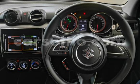 Sayi Na hannu Suzuki Swift White Mota in Maseru a Maseru Sayi Na hannu Suzuki Swift White Mota in Maseru a Maseru