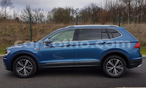 Buy Used Volkswagen Tiguan Blue Car in Mokhotlong in Berea Buy Used Volkswagen Tiguan Blue Car in Mokhotlong in Berea