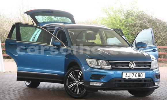 Sayi Na hannu Volkswagen Tiguan Blue Mota in Peka a Leribe Sayi Na hannu Volkswagen Tiguan Blue Mota in Peka a Leribe